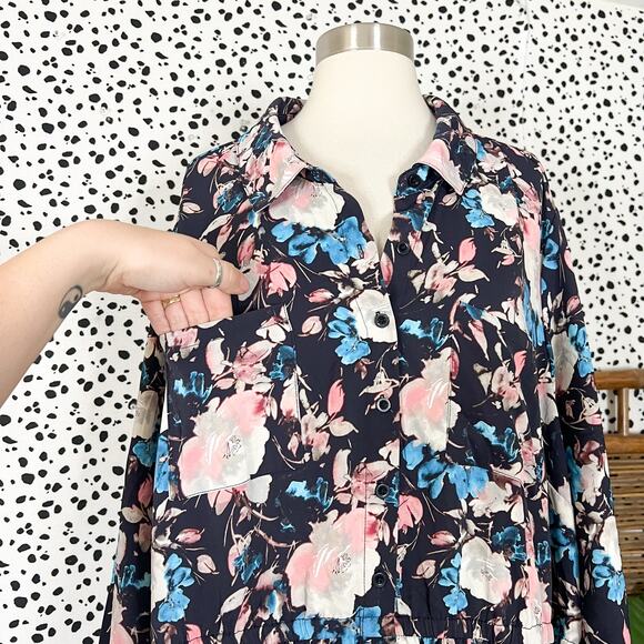 Torrid | Floral Print Crepe Plus Size Blue Pink Pocket Button Midi Dress 4 4 X - Picture 4 of 14